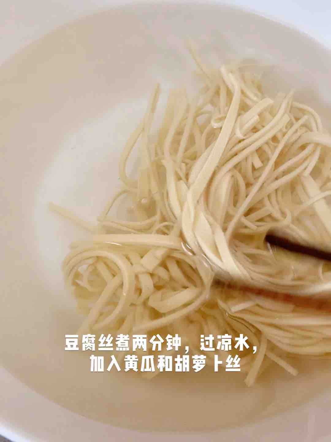 凉拌豆腐丝的做法-香辣味拌菜谱