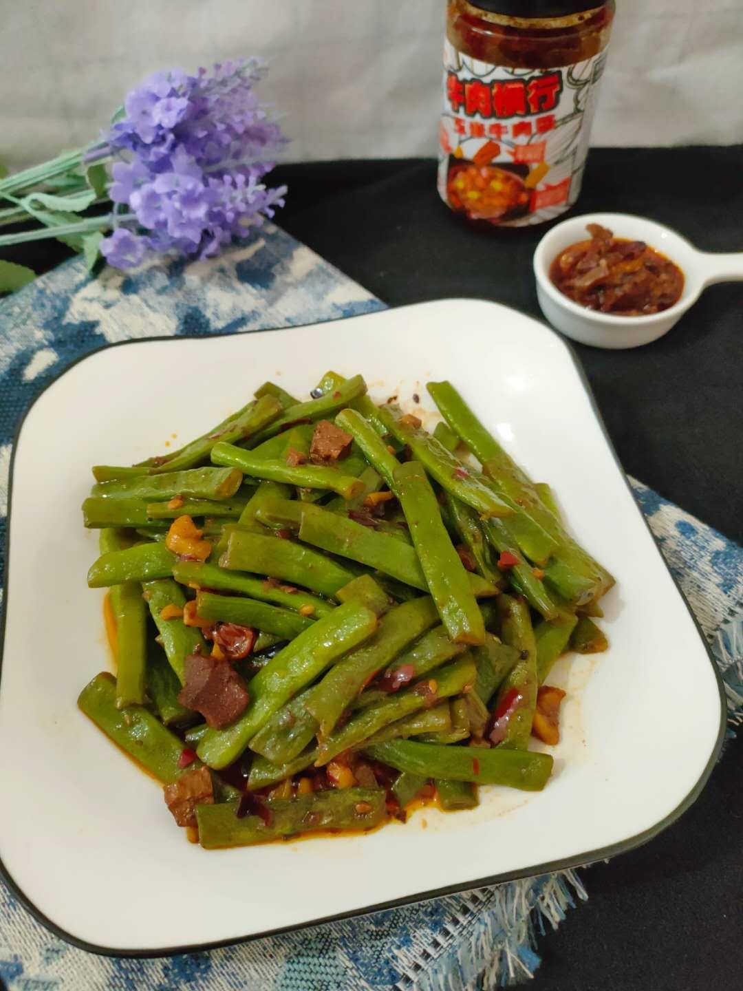 牛肉酱四季豆的做法-家常味炒菜谱-易网健康养生网 牛肉酱四季豆的做法-家常味炒菜谱