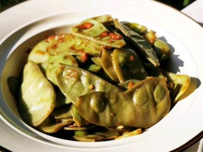 酱炒红扁豆的做法-家常味炒菜谱