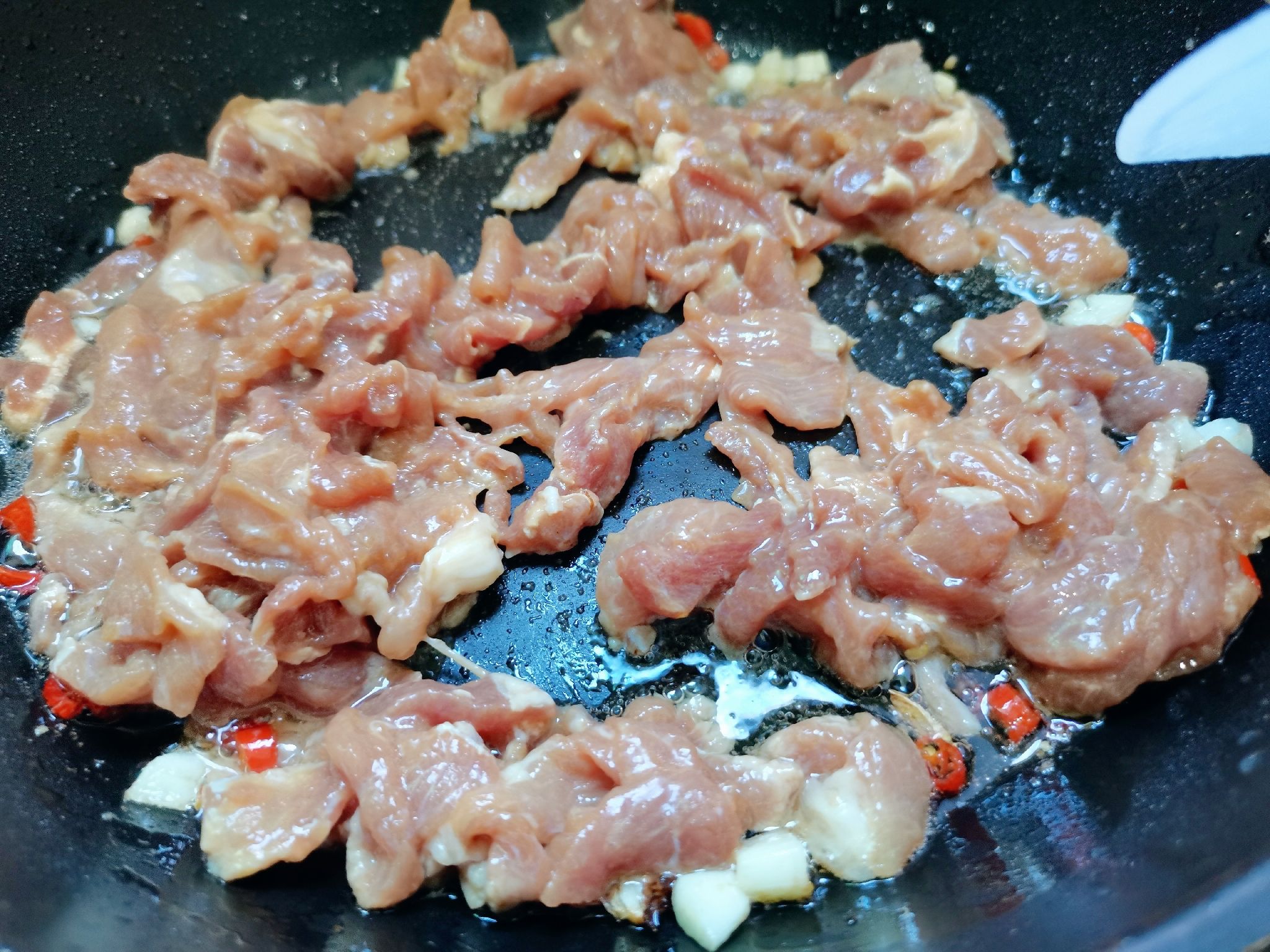 娃娃菜炒肉片的做法-家常味炒菜谱