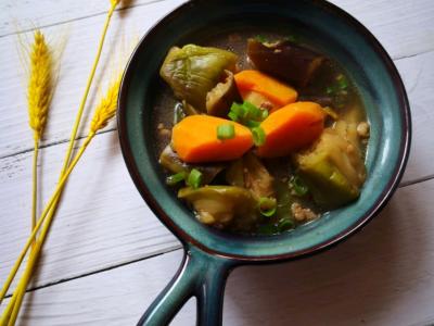 红薯炖茄子的做法-家常味炖菜谱