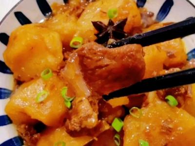 牛腩炖土豆的做法-咸鲜味炖菜谱