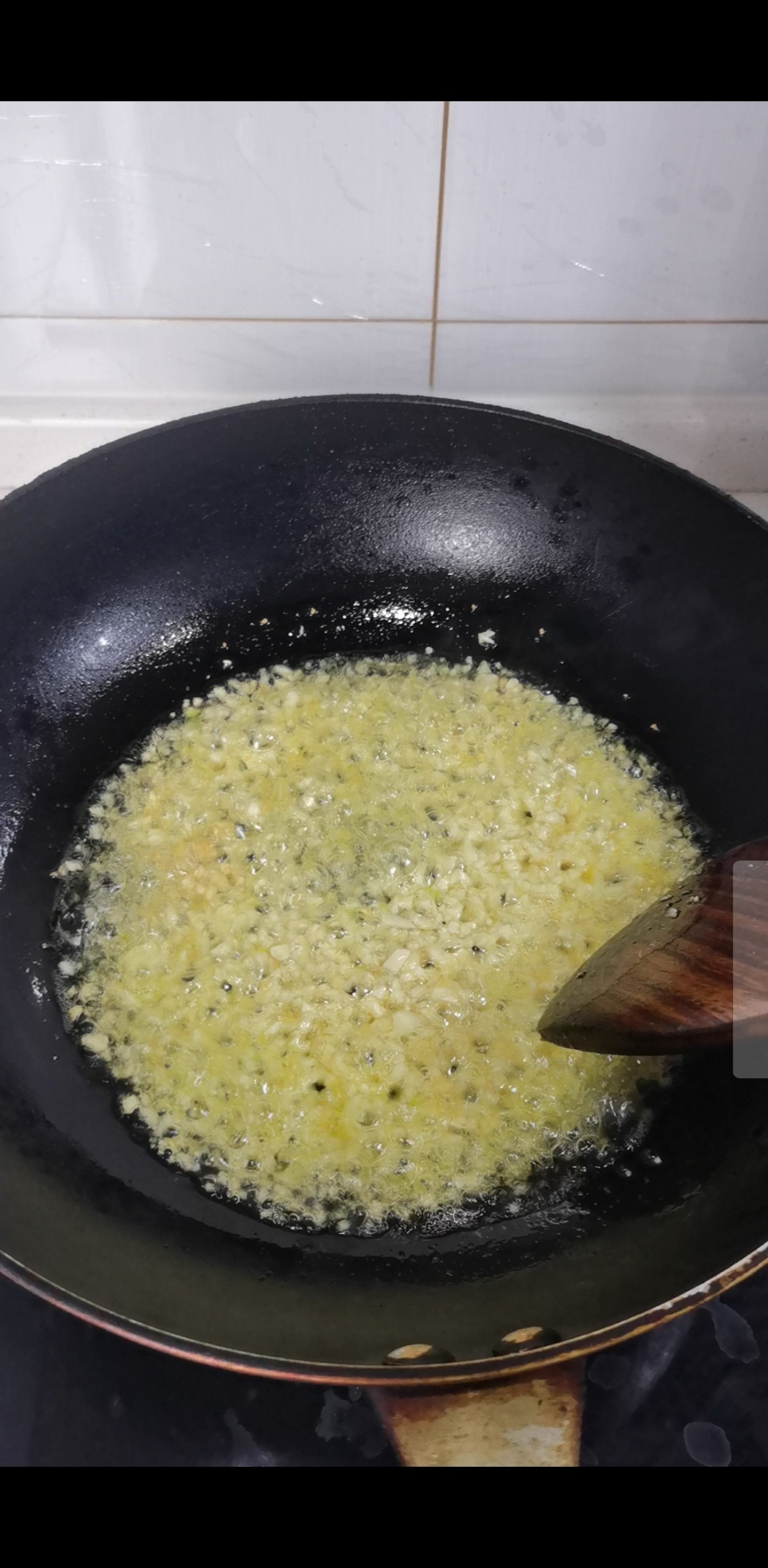 花甲鲜虾焗粉丝的做法-香辣味烤菜谱