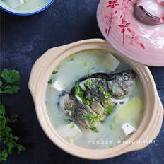 鲫鱼豆腐汤的作法-家常味煮菜谱