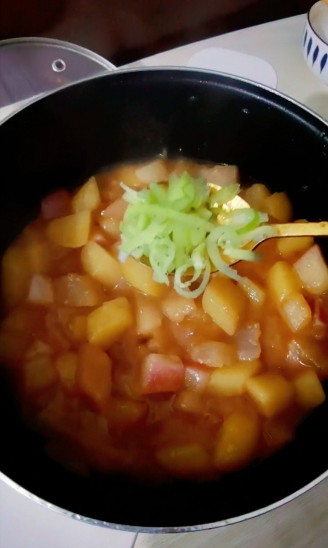 大萝卜炖土豆的做法-咸鲜味炖菜谱