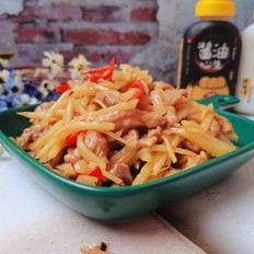 土豆炒肉的做法-家常味炒菜谱