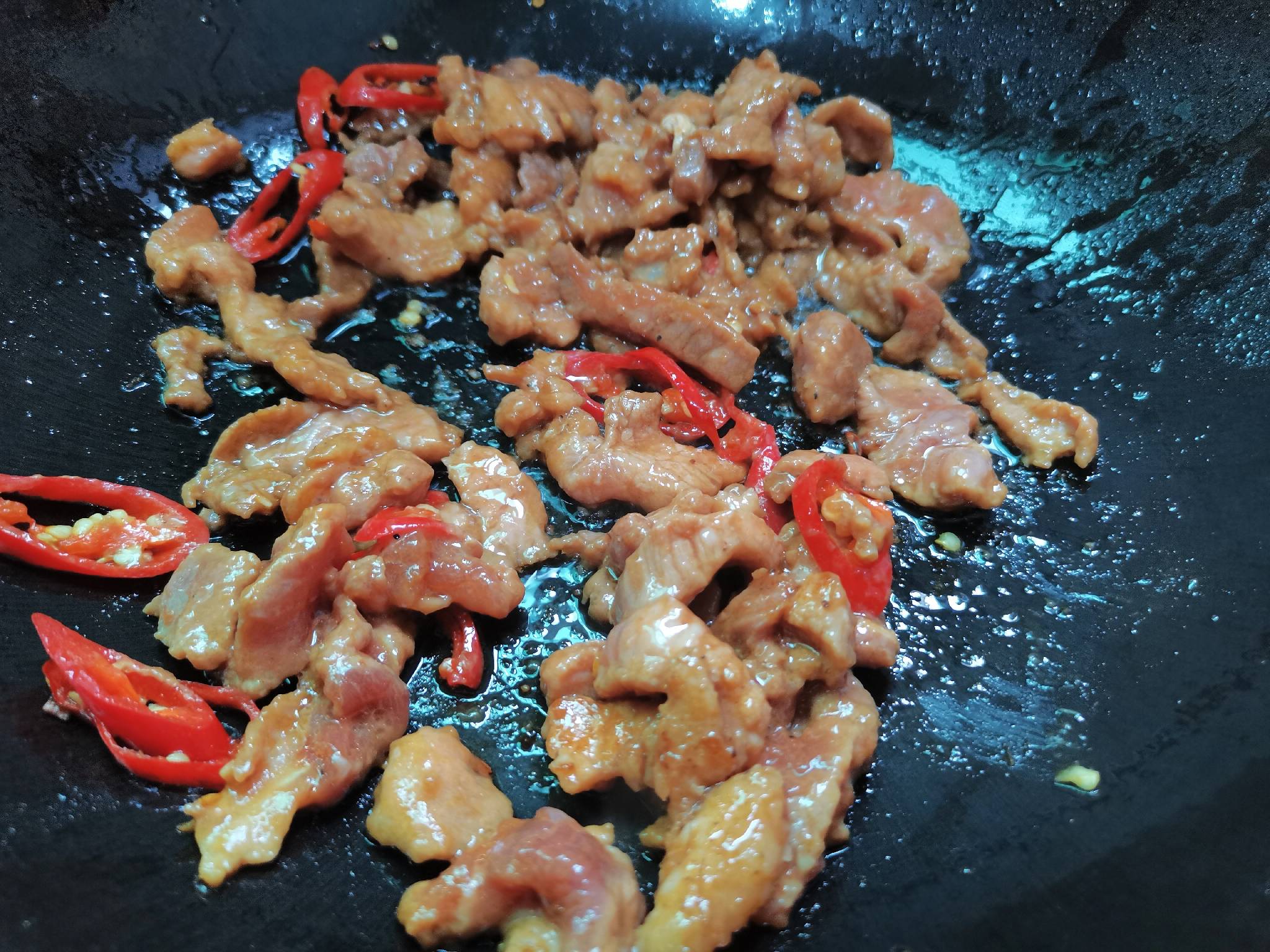 土豆炒肉的做法-家常味炒菜谱