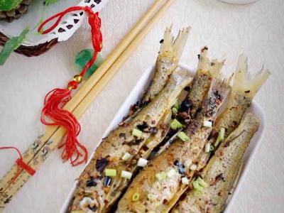 香辣小白刁的作法-麻辣味煎菜谱