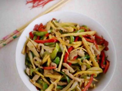 野酸笋肉丝的做法-酸辣味炒菜谱