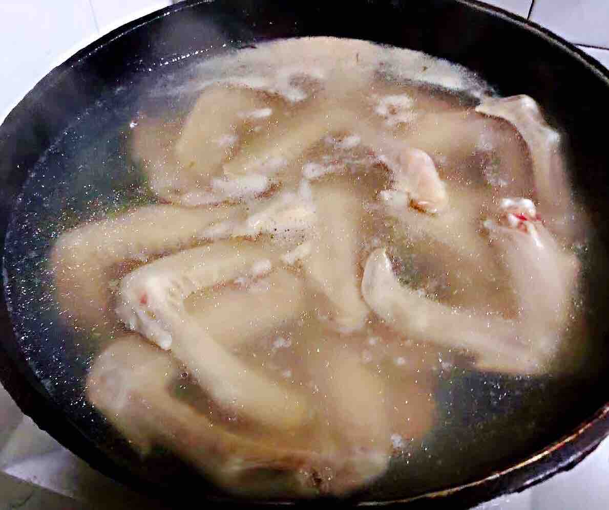 麻辣鸭翅的做法-麻辣味炖菜谱