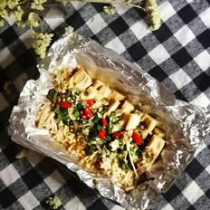 锡纸金针菇的作法-咸鲜味烤菜谱