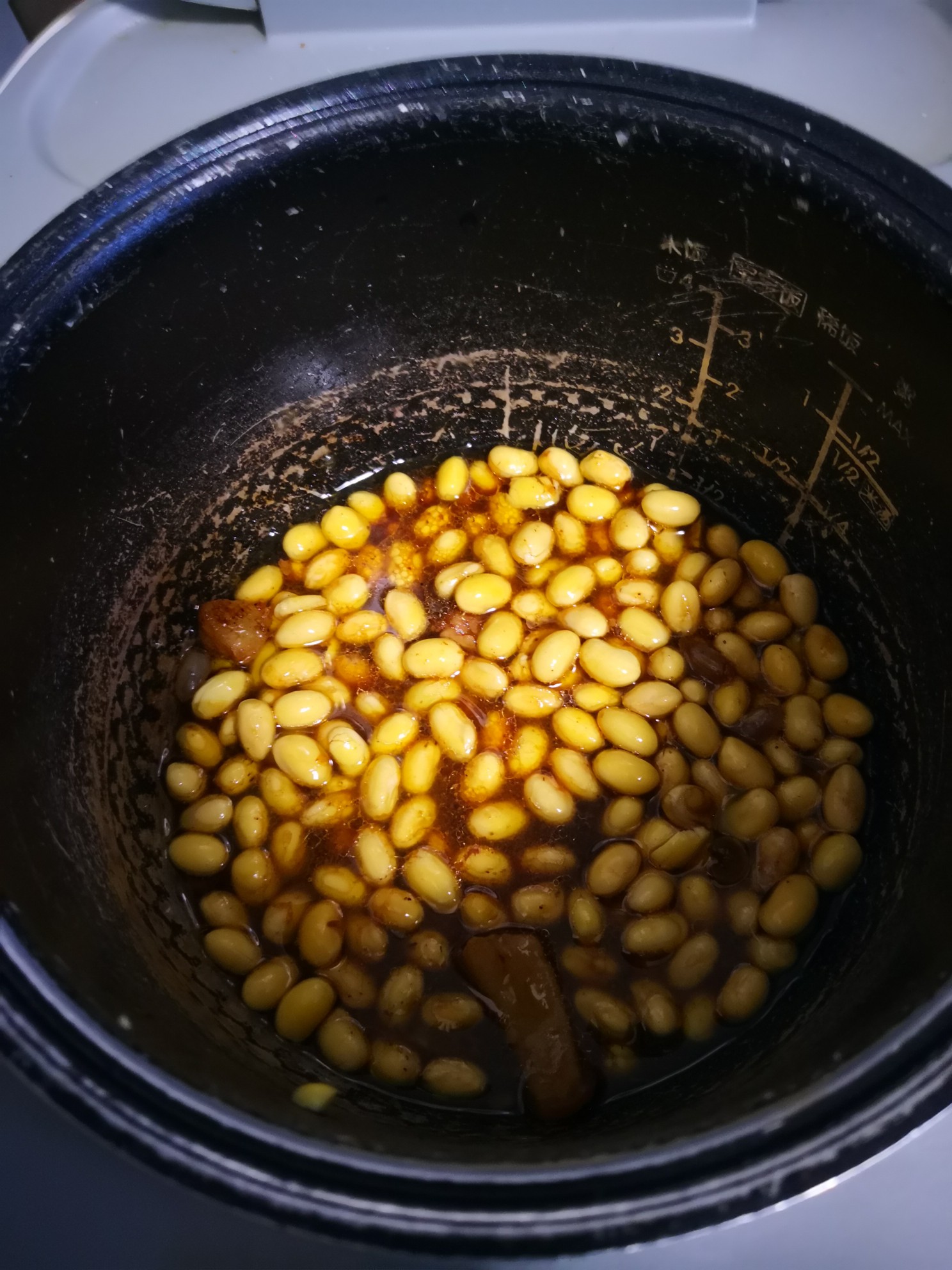 鹌鹑蛋酱黄豆的做法-家常味酱菜谱