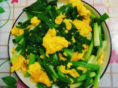 葱炒鸡蛋的做法-家常味炒菜谱