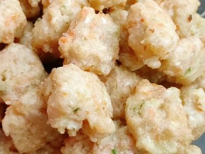 外酥里嫩的五彩丸子的做法-咸鲜味炸菜谱