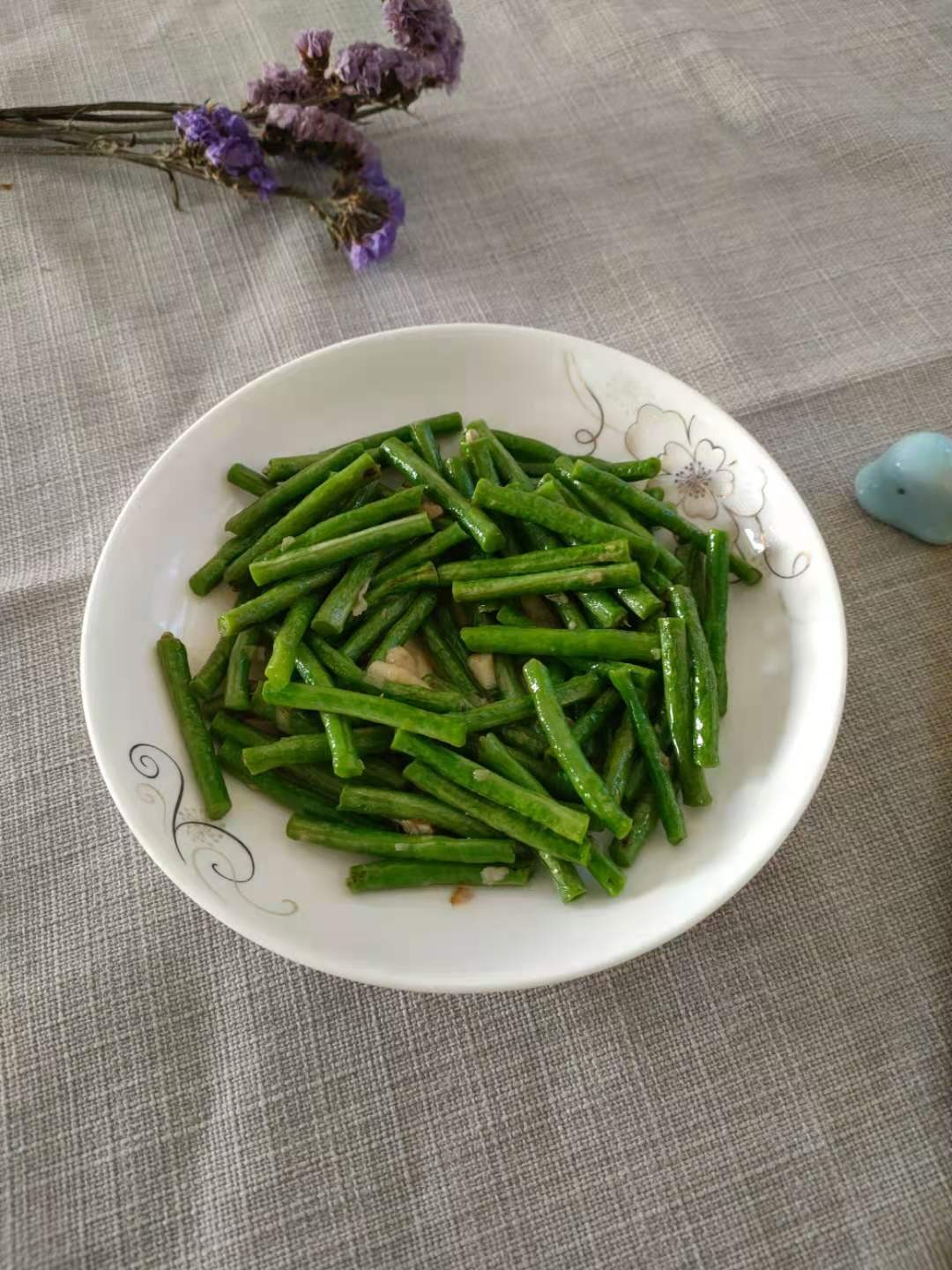 蒜香豇豆的做法-家常味炒菜谱-易网健康养生网 蒜香豇豆的做法-家常味炒菜谱