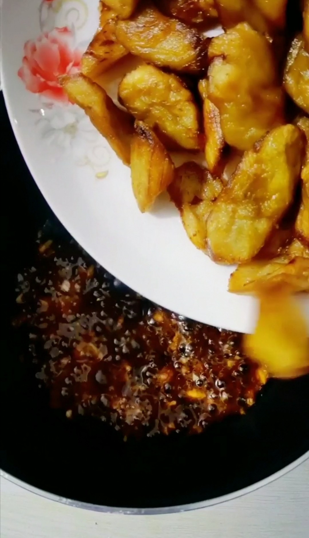 红烧茄子的做法-咸鲜味烧菜谱