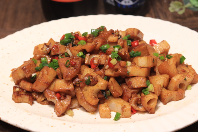 麻辣鲜香，超下饭孜然藕丁！的做法-家常味炒菜谱