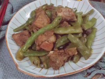 排骨烧豆角的做法-家常味炖菜谱