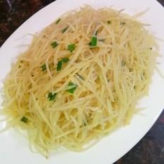 跟着大咖学做美食~~醋溜土豆丝的做法-酸味炒菜谱