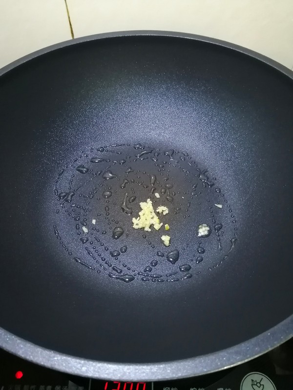 家乡的美食~~腊肉腌菜炒饭的做法-家常味炒菜谱
