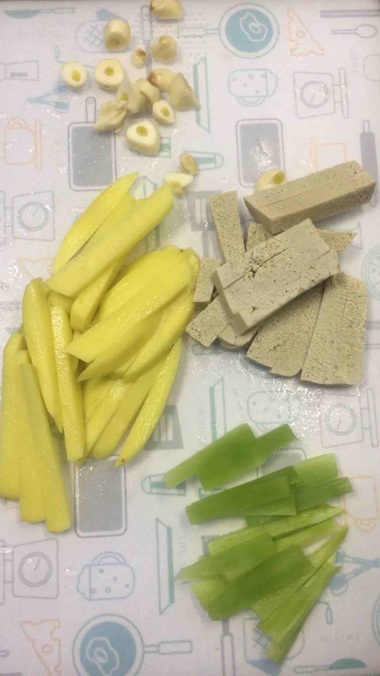 小龙虾麻辣香锅的做法-香辣味炒菜谱
