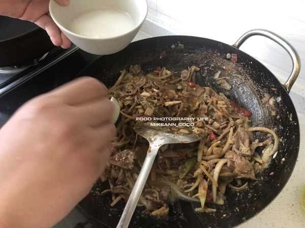 香嫩炒猪肝的做法-家常味炒菜谱-易网健康养生网 香嫩炒猪肝的做法-家常味炒菜谱