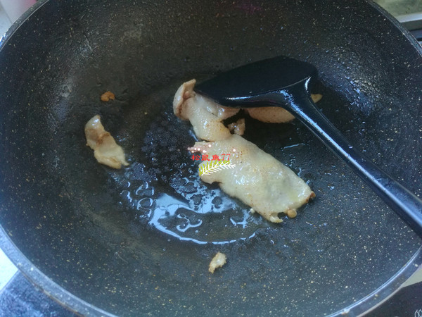 鲜香下饭，无辣版大盘鸡的做法-家常味炒菜谱