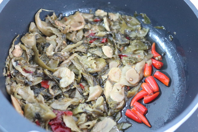 #冬至大如年#+酸菜鱼的做法-家常味煮菜谱