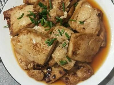 香煎豆腐的做法-家常味煎菜谱