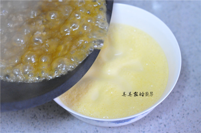 比布丁还要嫩的肉末水蒸蛋的做法-咸鲜味蒸菜谱
