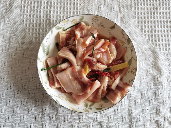 简单方便的蒸菜安排！粉蒸肉，肥而不腻的做法-咸鲜味蒸菜谱