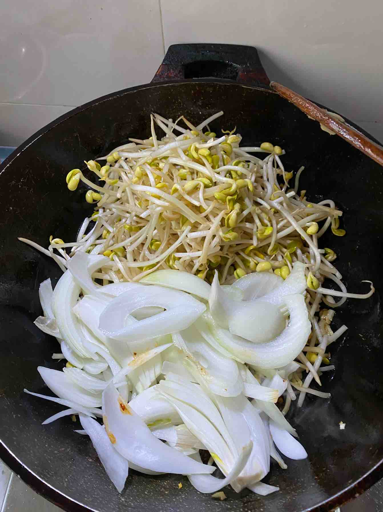 江湖烤鱼的做法-香辣味烤菜谱-易网健康养生网 江湖烤鱼的做法-香辣味烤菜谱