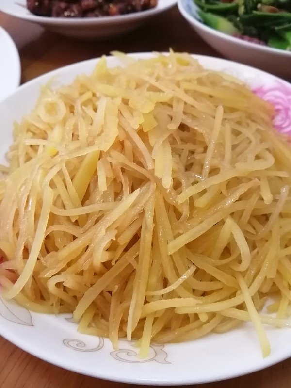 简简单单也不失美味~~醋溜土豆丝的做法-家常味炒菜谱-易网健康养生网 简简单单也不失美味~~醋溜土豆丝的做法-家常味炒菜谱