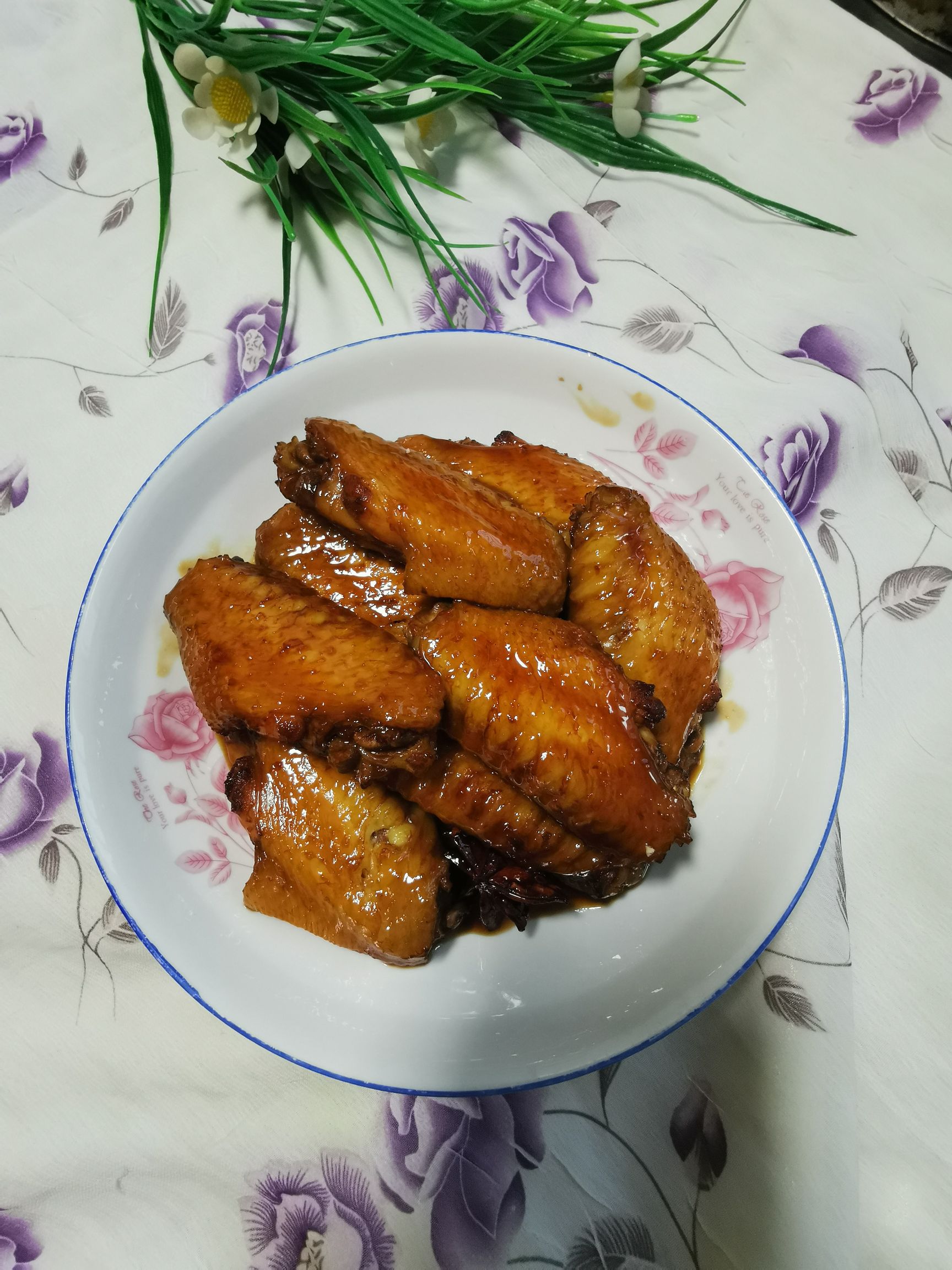 可乐鸡翅的做法-甜味煮菜谱-易网健康养生网 可乐鸡翅的做法-甜味煮菜谱