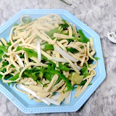 素炒豆皮的做法-家常味炒菜谱