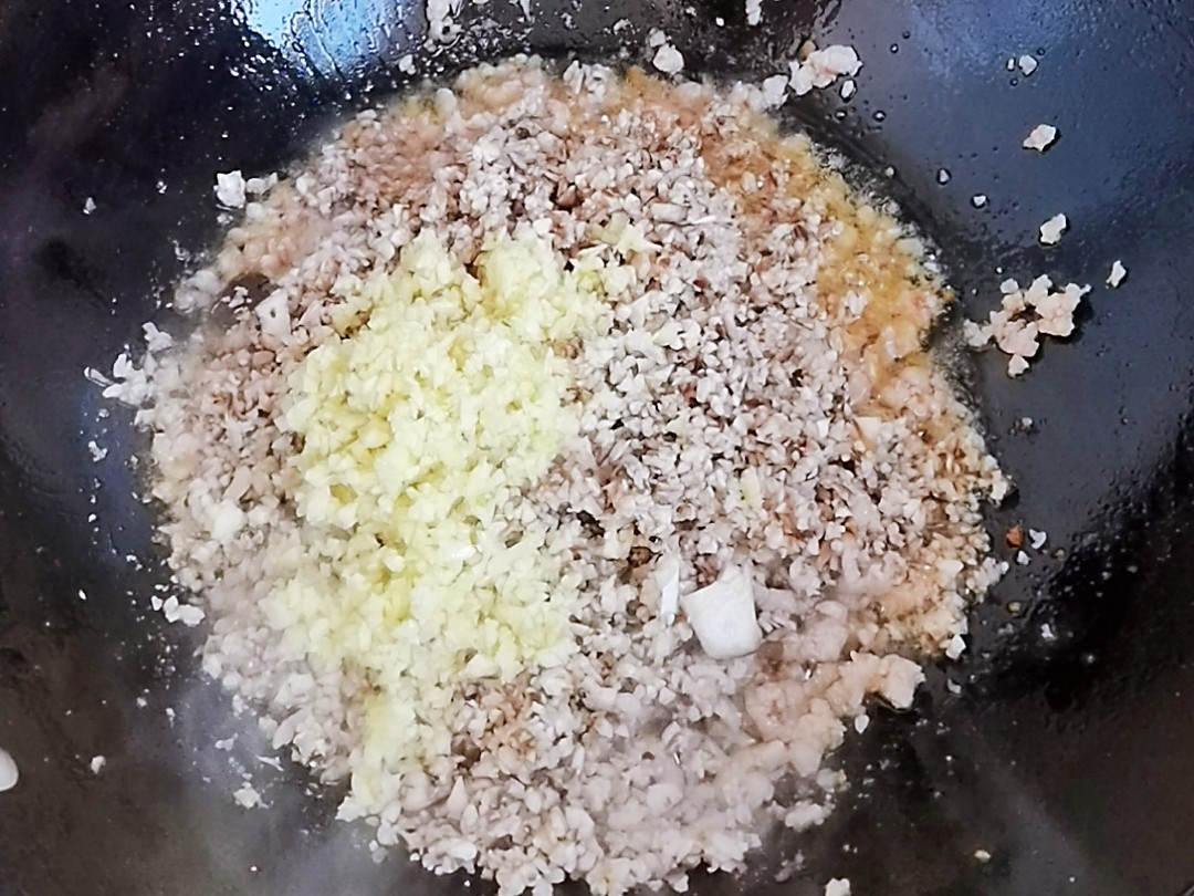 百搭万能香菇肉酱-1勺酱拌面又拌饭,多吃两三碗,不是穷是太好吃的做法-咸鲜味炒菜谱-易网健康养生网 百搭万能香菇肉酱-1勺酱拌面又拌饭,多吃两三碗,不是穷是太好吃的做法-咸鲜味炒菜谱