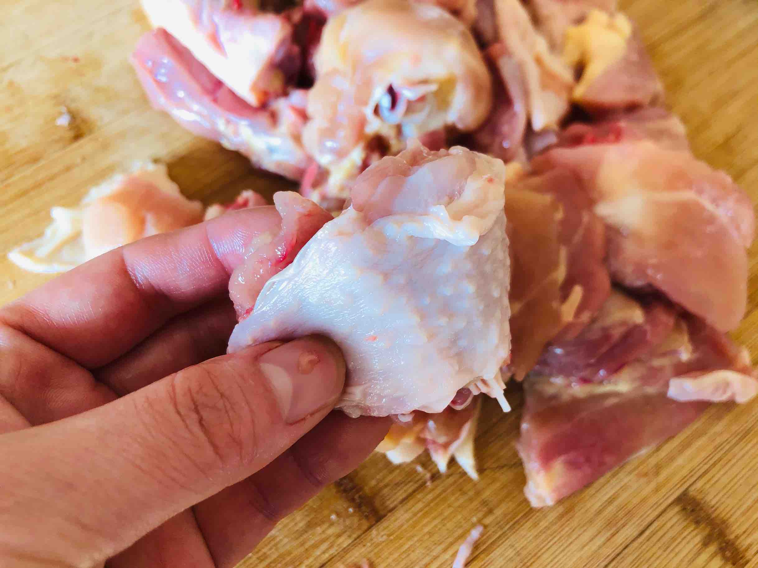 火锅鸡的家常做法，香辣过瘾简单易做，配米饭太下饭啦的做法-香辣味烧菜谱