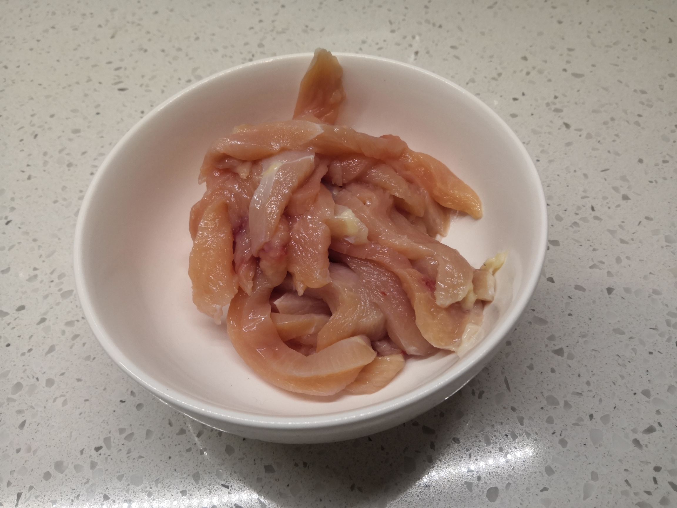 番茄酱炒鸡柳的做法-茄汁味炒菜谱