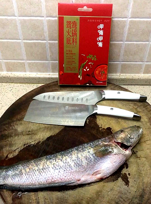 番茄鱼的做法-酸甜味煮菜谱