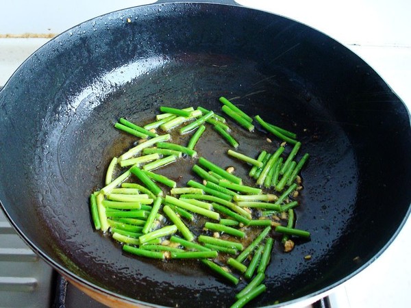 香菇羊肉拌皮带面的做法-家常味炒菜谱