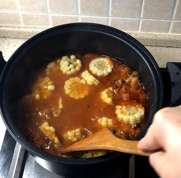 番茄牛腩锅的做法-酸甜味炖菜谱-易网健康养生网 番茄牛腩锅的做法-酸甜味炖菜谱