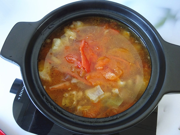 牛腩这么做才对，味爽清香不油腻，驱寒又暖胃的做法-咸鲜味炖菜谱