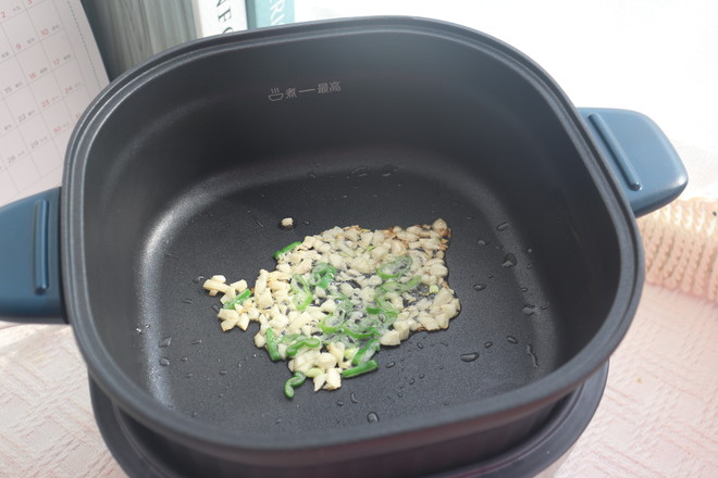 新年宴客菜之白灼虾,清淡鲜香健康美味的做法-咸鲜味煮菜谱-易网健康养生网 新年宴客菜之白灼虾,清淡鲜香健康美味的做法-咸鲜味煮菜谱
