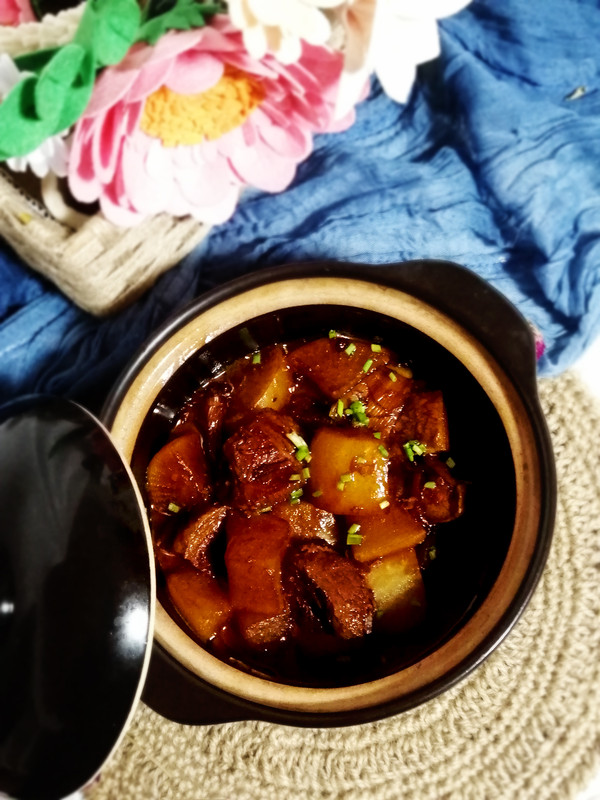 简易羊肉煲的做法-咸鲜味炖菜谱-易网健康养生网 简易羊肉煲的做法-咸鲜味炖菜谱