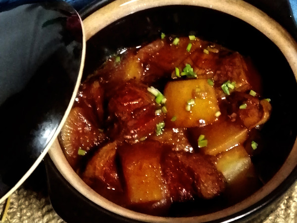 简易羊肉煲的做法-咸鲜味炖菜谱-易网健康养生网 简易羊肉煲的做法-咸鲜味炖菜谱