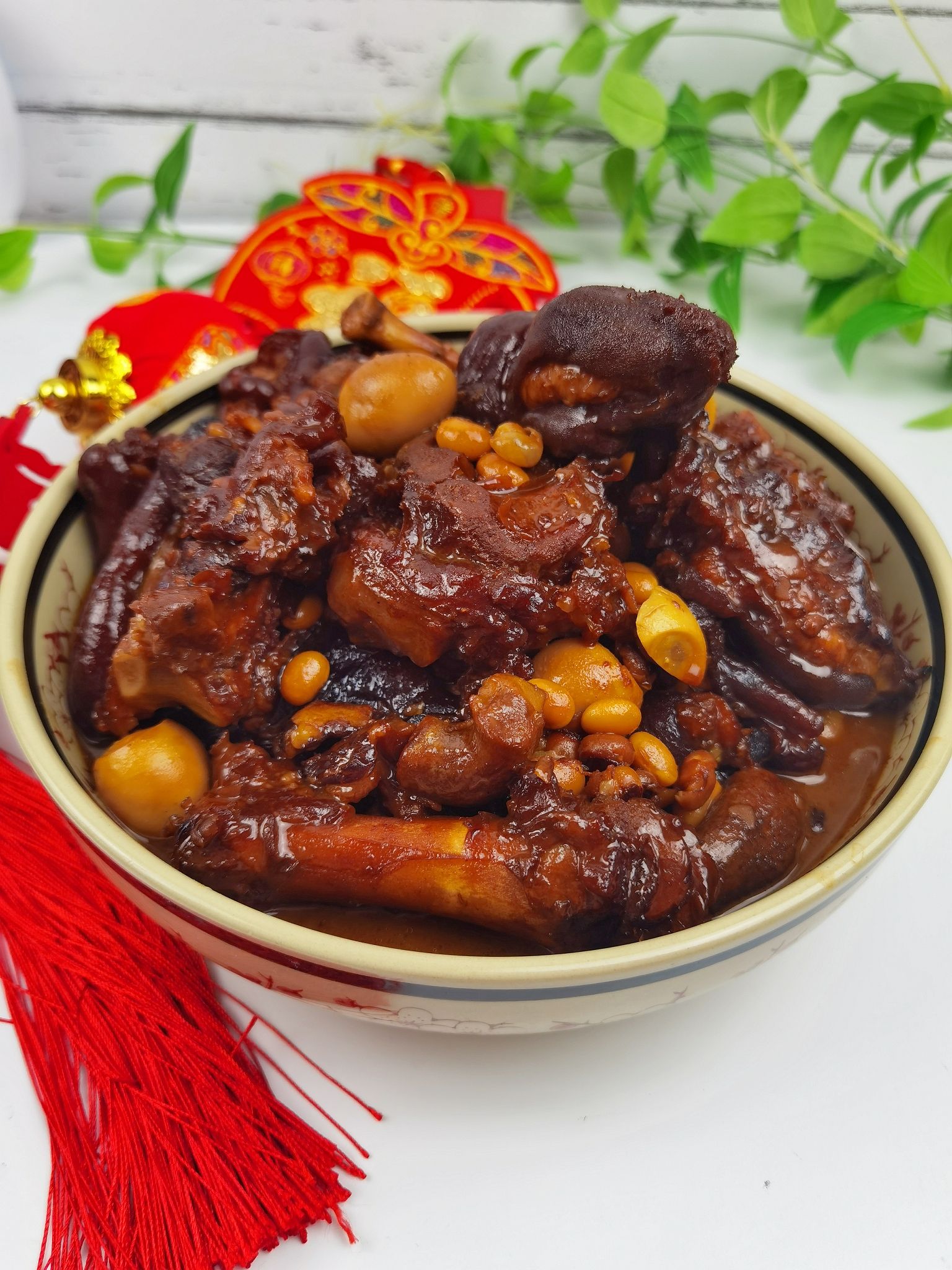 腐乳猪蹄-满满的胶原蛋白,软糯不油腻,入口即化的做法-咸鲜味炖菜谱-易网健康养生网 腐乳猪蹄-满满的胶原蛋白,软糯不油腻,入口即化的做法-咸鲜味炖菜谱