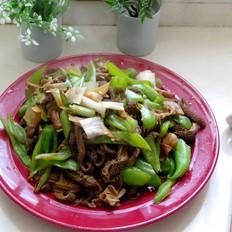 青椒炒羊肚的做法-家常味炒菜谱