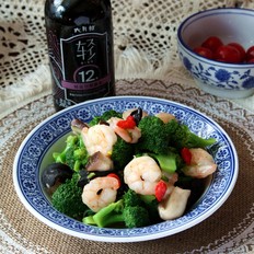 香菇西蓝花炒虾仁的做法-家常味炒菜谱