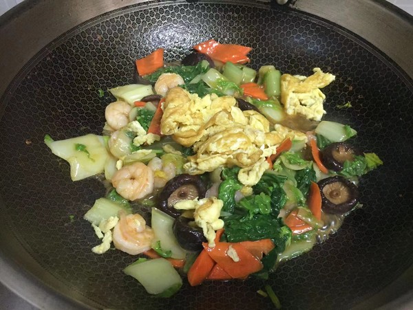 快菜炒虾仁的做法-咸鲜味炒菜谱