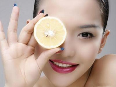 果酸焕肤美容的使用方法，女生白净肌肤如何在家完成